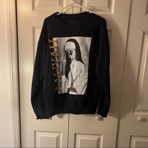 aaliyah black unisex crewneck - Picture 2 of 4